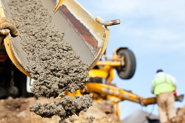 Best Concrete Retaining Walls in Saranac, MI